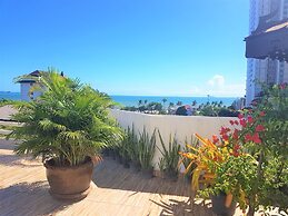 Fantastic 2 bed With Huge Balcony & sea Views