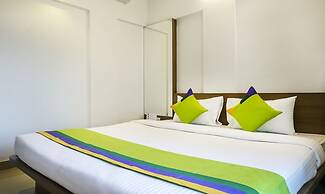 Treebo Luxe Suite, Shivaji Nagar