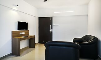 Treebo Luxe Suite, Shivaji Nagar