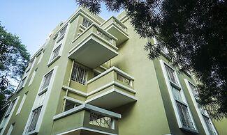 Treebo Luxe Suite, Shivaji Nagar