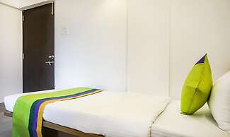 Treebo Luxe Suite, Shivaji Nagar