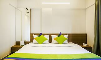 Treebo Luxe Suite, Shivaji Nagar