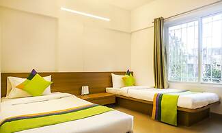 Treebo Luxe Suite, Shivaji Nagar