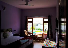 Hotel Jeevanam Villa