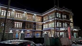 Hotel Jeevanam Villa