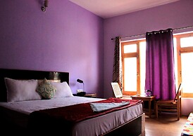 Hotel Jeevanam Villa