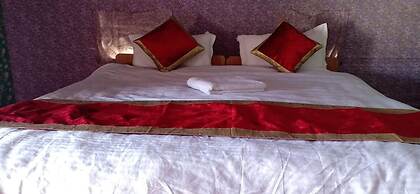 TIH Hidden Valley Camp - Hunder