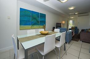 Beachside Apartment 10