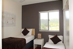 Beachside Apartment 17