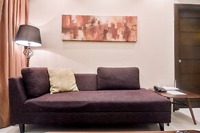 Comfy Suites at The Padgett Place