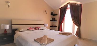 Villa TR08 by JoyLettings