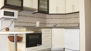 Villa NP17 by JoyLettings