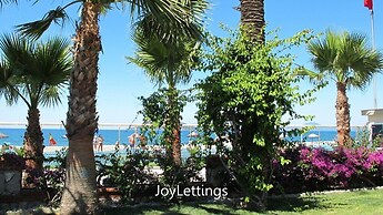 Villa NP17 by JoyLettings