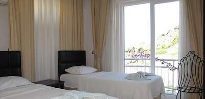 Villa AQ10 by JoyLettings