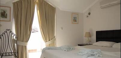 Villa AQ10 by JoyLettings