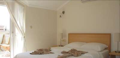 Villa AQ22 by JoyLettings