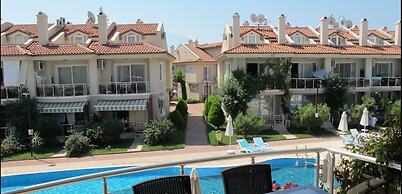 Villa AQ22 by JoyLettings