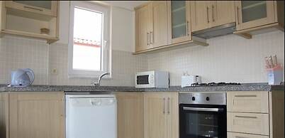 Villa AQ22 by JoyLettings