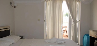 Villa SL06 by JoyLettings