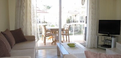 Villa SL18 by JoyLettings