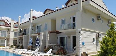 Villa CEB1 by JoyLettings