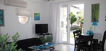 Villa CED1 by JoyLettings