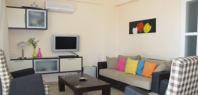 Villa RN4D by JoyLettings