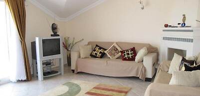 Villa MRA5 by JoyLettings