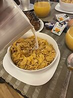 Step One - Luxury Suites right in the heart of Acropolis next to metro