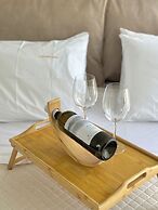 Step One - Luxury Suites right in the heart of Acropolis next to metro