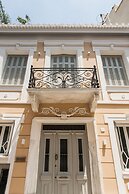 Step One - Luxury Suites right in the heart of Acropolis next to metro