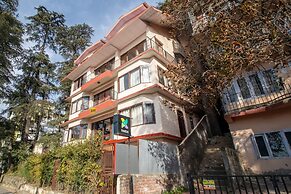 Itsy Hotels Avantika With Forest View