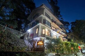 Itsy Hotels Avantika With Forest View