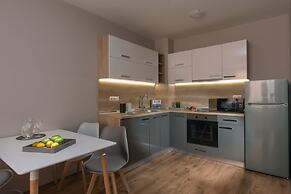 Marina Beach Apartments