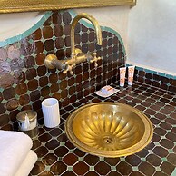 Riad Ajarif by Riad Tawargit