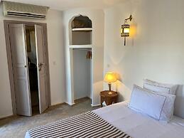 Riad Ajarif by Riad Tawargit