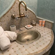 Riad Ajarif by Riad Tawargit