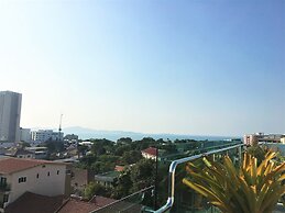 Fantastic Roof top Pool!