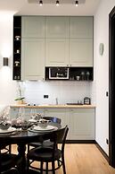 Modern and Design Downtown Apartment in the Center