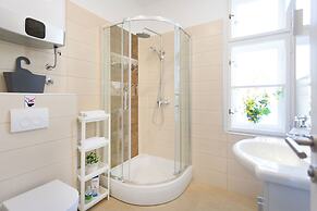 Cute Studio With Beautiful Balcony in the Center!