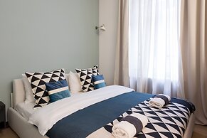 Design and modern studio near national theater