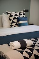 Design and modern studio near national theater