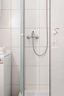 Modern Apartment few Steps From Main Square!