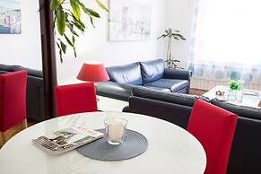 Spacious 2bdr Apartment on Tkalciceva Street