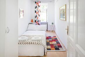 Spacious 2bdr Apartment on Tkalciceva Street