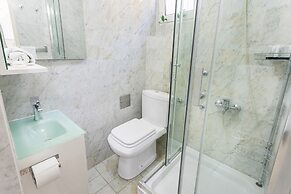 Spacious 2bdr Apartment on Tkalciceva Street