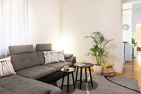 Modern Spacious 3bdr Apartment in Heart of Zagreb