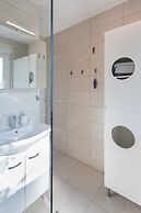 Spacious 2bdr Apartment With Beautiful Terrace