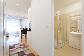 Charming and Bright Studio in Zagreb Center!