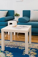 Bright and Spacious Apartment in the City Center!